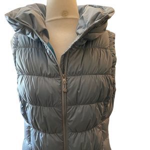 EDDIE BAUR LITE BLUE/GREY SLEEVELESS PUFFER VEST (M)